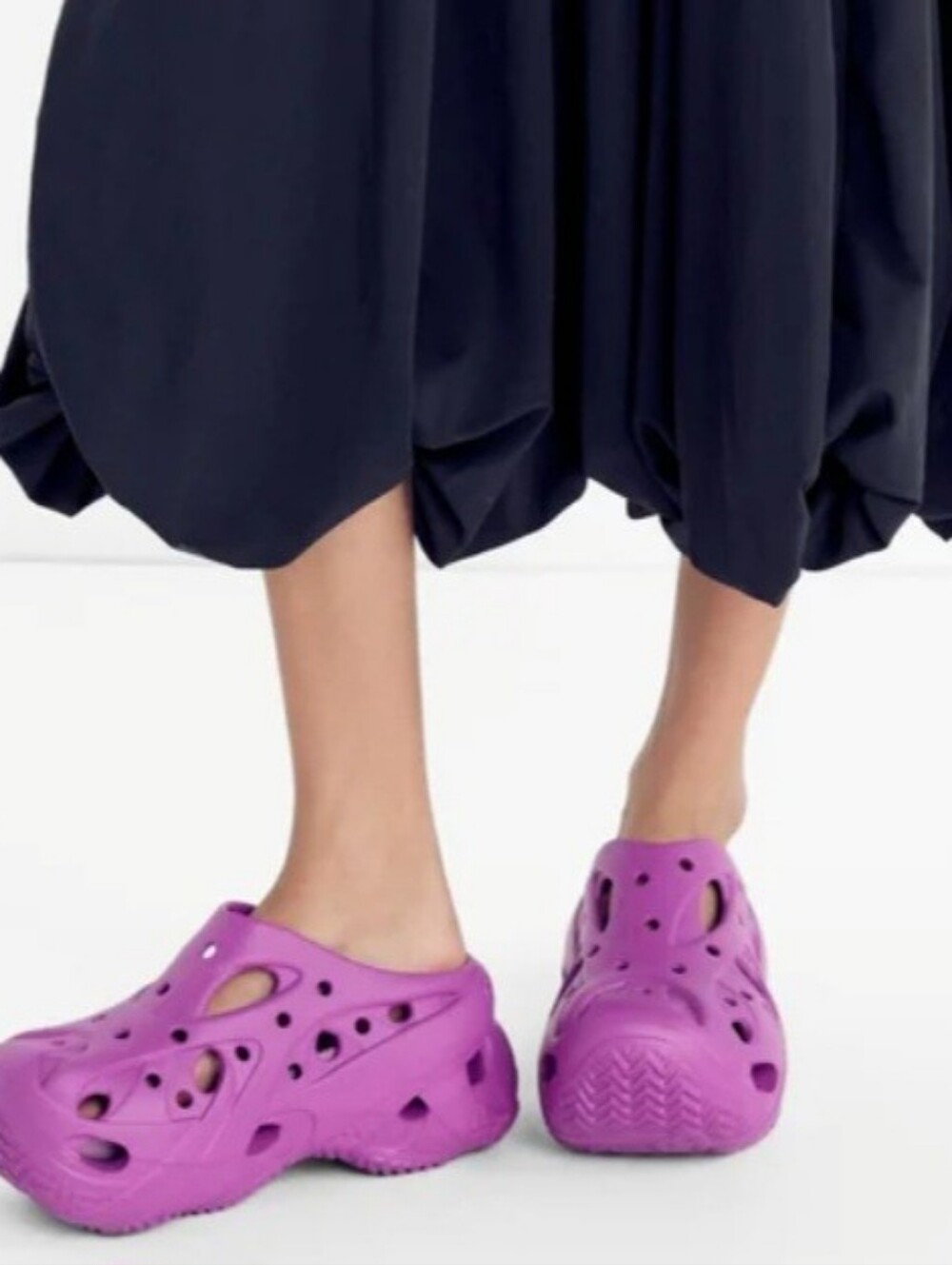 NEW Crocs Caged Women's Clogs Purple